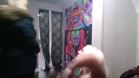Snapshot of ghettogagginbabygirl chatting on 12/13/24, 05:32 696969 online show from 12/13/24, 05:32