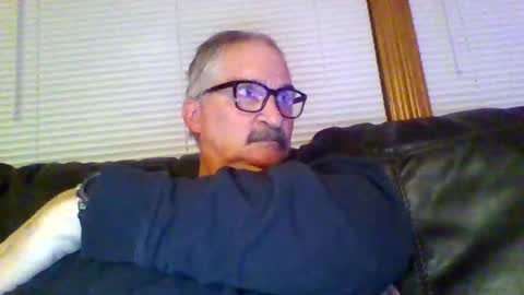 Snapshot of ghost2534 chatting on 12/14/24, 04:34 ghost2534 online show from 12/14/24, 04:34