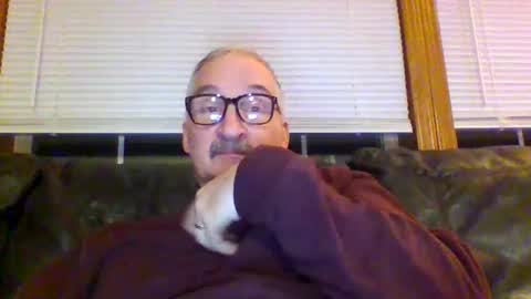 Snapshot of ghost2534 chatting on 01/05/25, 03:43 ghost2534 online show from 01/05/25, 03:43