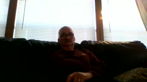 Snapshot of ghost2534 chatting on 01/17/25, 09:28 ghost2534 online show from 01/17/25, 09:28