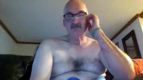 Snapshot of ghost2534 chatting on 09/20/25, 11:06 ghost2534 online show from 09/20/25, 11:06