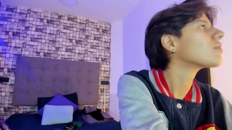 Your Girl  online show from 11/13/25, 10:41