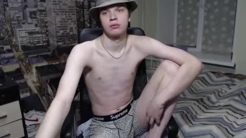 Snapshot of ghostfacefriends chatting on 01/23/25, 03:05 Fedya online show from 01/23/25, 03:05