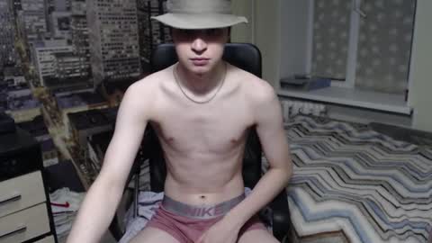 Snapshot of ghostfacefriends chatting on 01/24/25, 03:55 Fedya online show from 01/24/25, 03:55