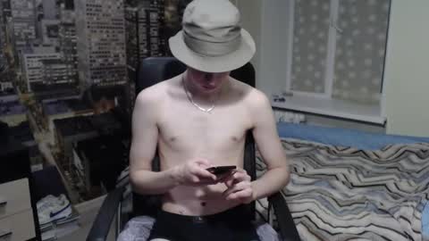 Snapshot of ghostfacefriends chatting on 02/17/25, 06:37 Fedya online show from 02/17/25, 06:37