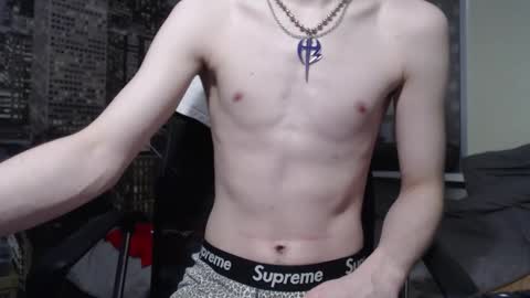 Snapshot of ghostfacefriends chatting on 11/17/25, 07:19 Fedya online show from 11/17/25, 07:19