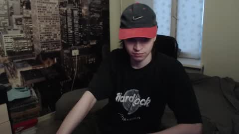 Snapshot of ghostfacefriends chatting on 11/24/25, 04:12 Fedya online show from 11/24/25, 04:12