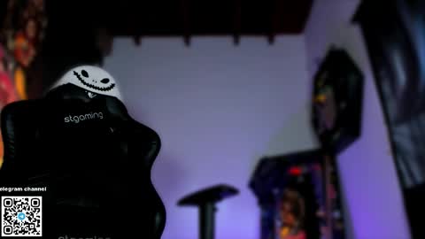 Sara online show from 12/13/25, 07:53