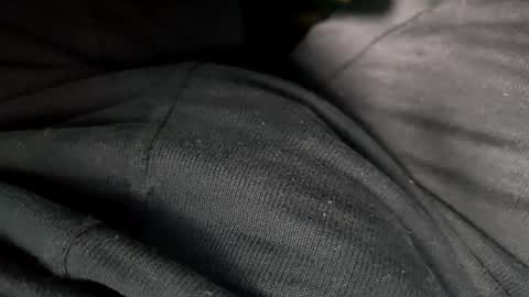 Snapshot of ghostred01 chatting on 02/12/25, 11:09 ghostred01 online show from 02/12/25, 11:09