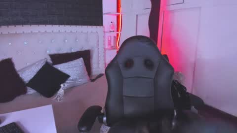 Snapshot of ghosty_doll chatting on 01/15/25, 06:08 Allison  online show from 01/15/25, 06:08