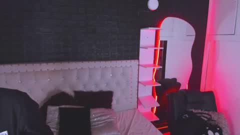 Snapshot of ghosty_doll chatting on 01/28/25, 01:50 Allison  online show from 01/28/25, 01:50