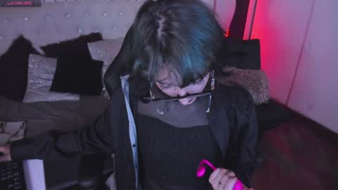 Snapshot of ghosty_doll chatting on 01/28/25, 08:04 Allison  online show from 01/28/25, 08:04