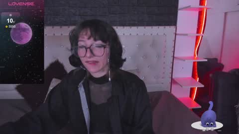 Snapshot of ghosty_doll chatting on 01/28/25, 11:07 Allison  online show from 01/28/25, 11:07