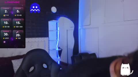 Snapshot of ghosty_doll chatting on 02/19/25, 08:10 Allison  online show from 02/19/25, 08:10