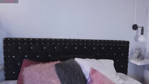 Snapshot of ghosty_doll chatting on 09/15/25, 08:31 Allison  online show from 09/15/25, 08:31