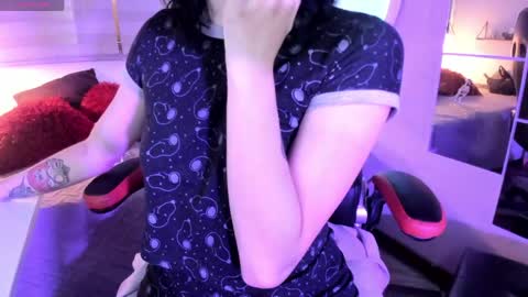 Allison  online show from 04/13/26, 08:03