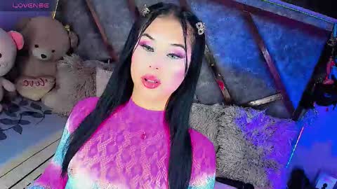 Gia Ferrara online show from 10/19/25, 05:08