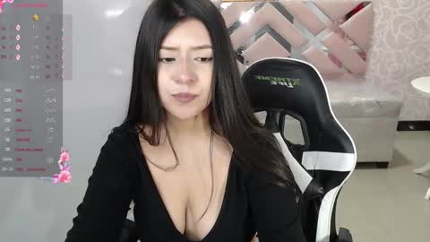 Snapshot of gia_ch chatting on 02/05/25, 01:44 gia_ch online show from 02/05/25, 01:44