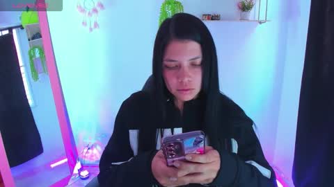 giaaaa   online show from 01/12/26, 10:04