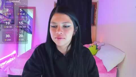 giaaaa   online show from 07/11/26, 12:35