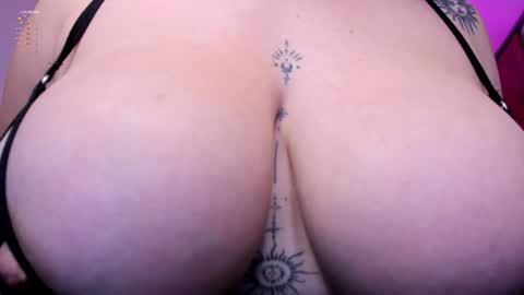 Gia lowry online show from 01/10/25, 05:13