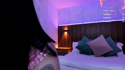 Gia lowry online show from 02/27/25, 06:07