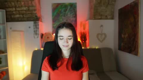 Gia Paige18 online show from 02/11/25, 12:58