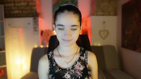 Gia Paige18 online show from 02/13/25, 08:48