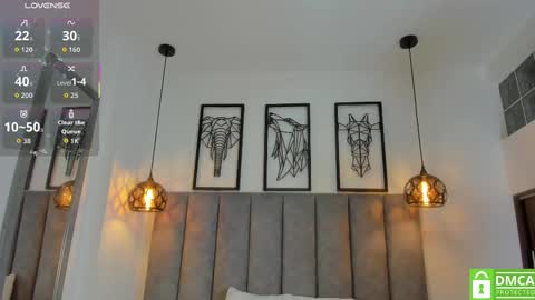 Snapshot of gia_scott chatting on 10/09/25, 10:30 Darlliny online show from 10/09/25, 10:30