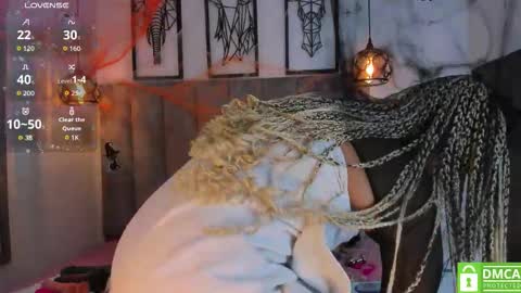 Snapshot of gia_scott chatting on 10/30/25, 09:04 Darlliny online show from 10/30/25, 09:04