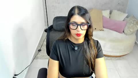 Snapshot of gia_watsonn chatting on 05/23/26, 06:34 Gia online show from 05/23/26, 06:34