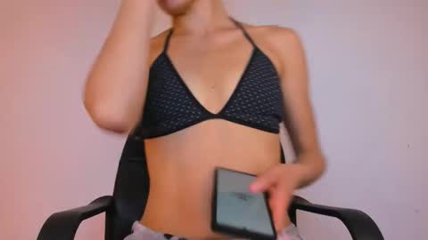 GIA WHITE Independet  online show from 09/15/25, 02:44