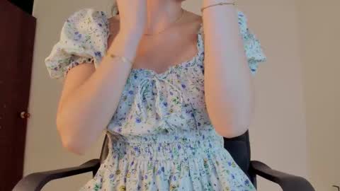 GIA WHITE Independet  online show from 03/29/26, 09:09