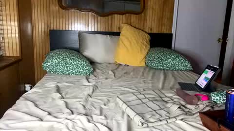 Giaa4ever online show from 09/12/25, 03:39