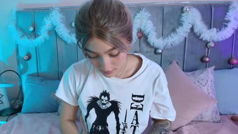 Gia online show from 12/27/24, 05:37