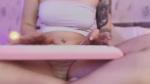 Gia online show from 09/20/25, 12:50