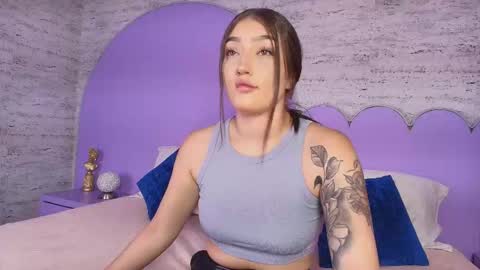 Snapshot of giaa_ross chatting on 03/14/26, 07:41 Gia online show from 03/14/26, 07:41