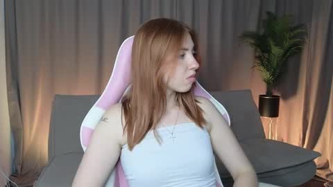 Snapshot of giaaderza chatting on 06/02/26, 06:26 giaaderza online show from 06/02/26, 06:26
