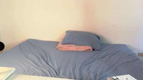 Snapshot of giablue20 chatting on 09/08/25, 10:53 Gianella online show from 09/08/25, 10:53