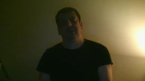 Snapshot of giaco1982 chatting on 02/16/25, 05:59 samuel online show from 02/16/25, 05:59