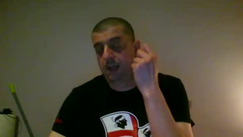 Snapshot of giaco1982 chatting on 03/14/26, 05:57 samuel online show from 03/14/26, 05:57