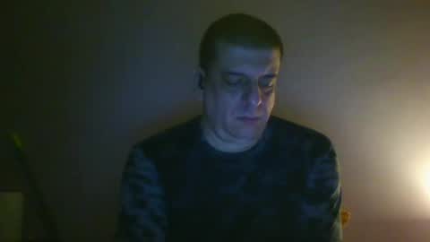 Snapshot of giaco1982 chatting on 04/02/26, 03:04 samuel online show from 04/02/26, 03:04