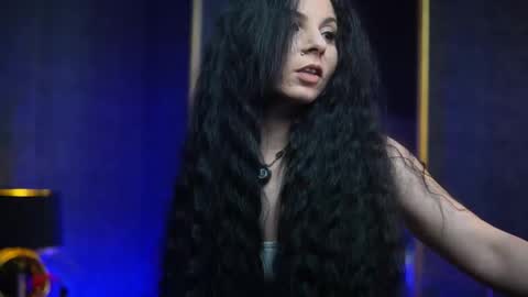 Snapshot of giaeasyice chatting on 03/20/26, 09:19 Gia online show from 03/20/26, 09:19