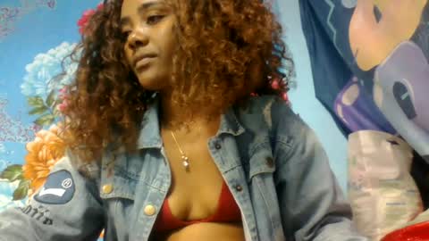 Snapshot of gialbloody chatting on 06/14/26, 02:41 gialbloody online show from 06/14/26, 02:41