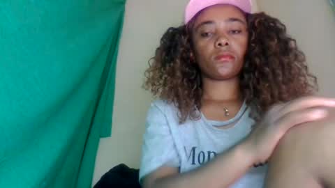 Snapshot of gialbloody chatting on 07/16/26, 09:48 gialbloody online show from 07/16/26, 09:48