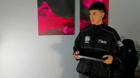 Snapshot of gian_rossii chatting on 07/01/26, 11:12 GIAN online show from 07/01/26, 11:12