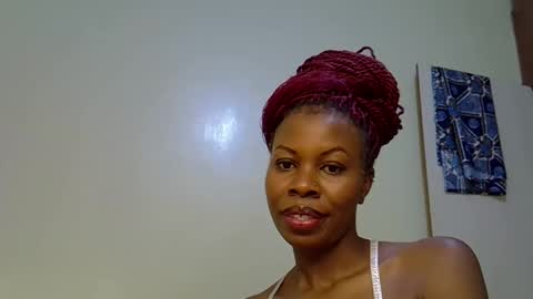 Snapshot of gianna_012 chatting on 09/20/25, 04:52 ENNY online show from 09/20/25, 04:52