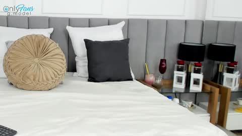 giannanoir online show from 02/19/25, 12:57