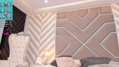 giannasue online show from 12/19/24, 02:12