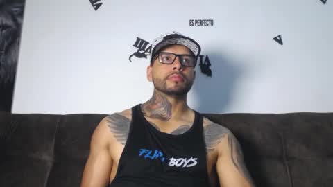 Snapshot of gianni_donato95 chatting on 10/01/25, 08:04 Dilan online show from 10/01/25, 08:04